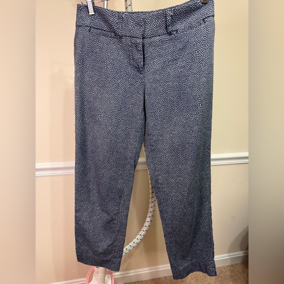 Anne Taylor Loft, women’s denim capris, gently used - Picture 4 of 5